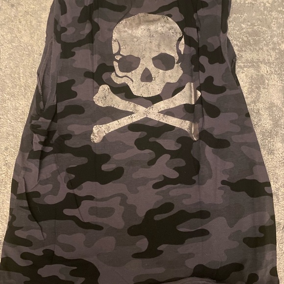 10 SoulCycle shirts size XS -M/L - Picture 5 of 13